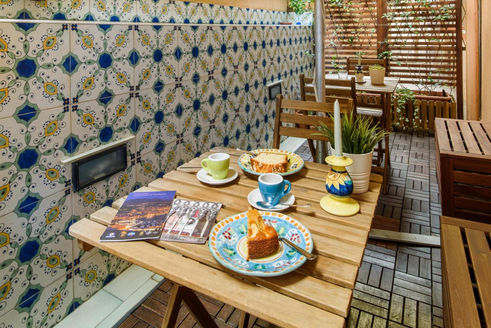Gli Archi Dei Diavoli Bed & Breakfast Salerno Bagian luar foto